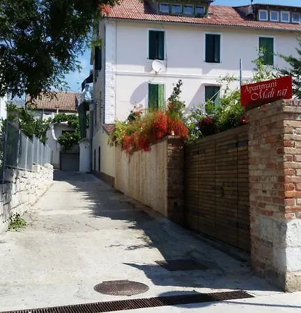 Mali Raj 아파트 Vranjic