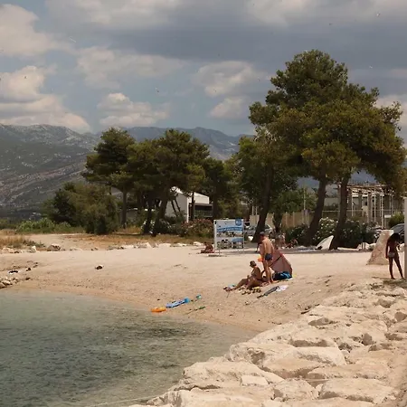 Mali Raj Appartamento Vranjic